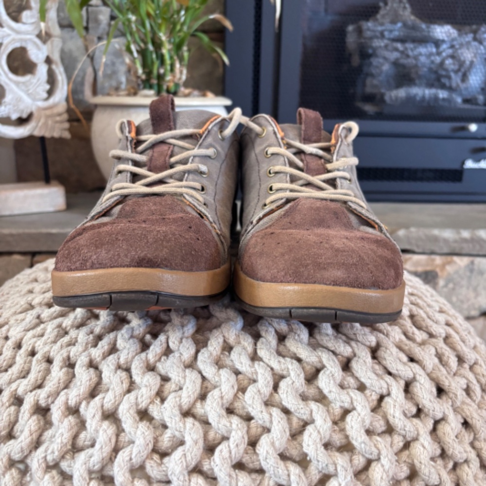 Chaco Men's SZ 11.5 Gray Brown Shoes Suede Canvas Lace Up - Picture 5 of 15